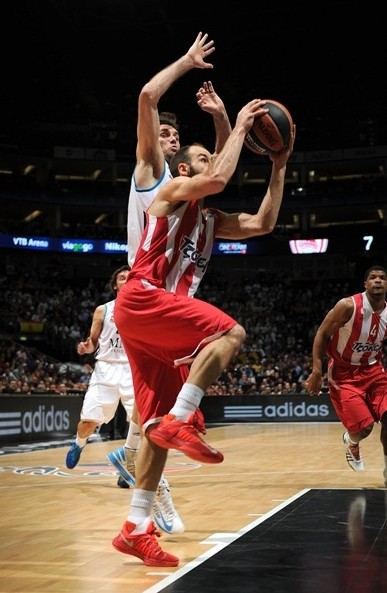 与留存曲线 与留存曲线