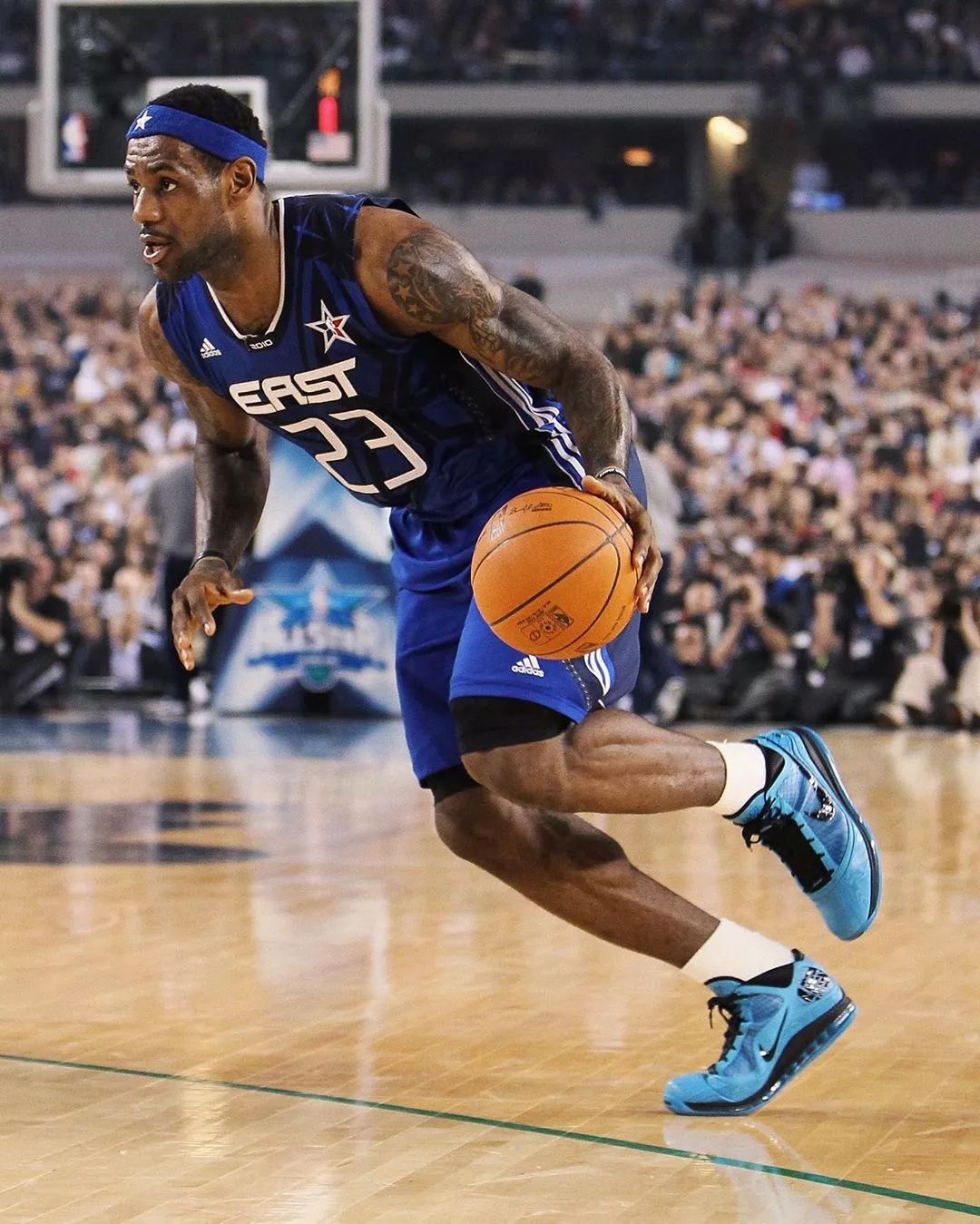 度末或夏季 度末或夏季